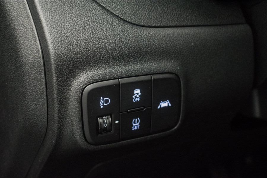 Hyundai i10 Cross 1.0 Comfort NL-auto [ Trekhaak Carplay Airco Cruise Control ]