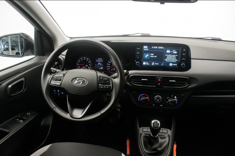 Hyundai i10 Cross 1.0 Comfort NL-auto [ Trekhaak Carplay Airco Cruise Control ]