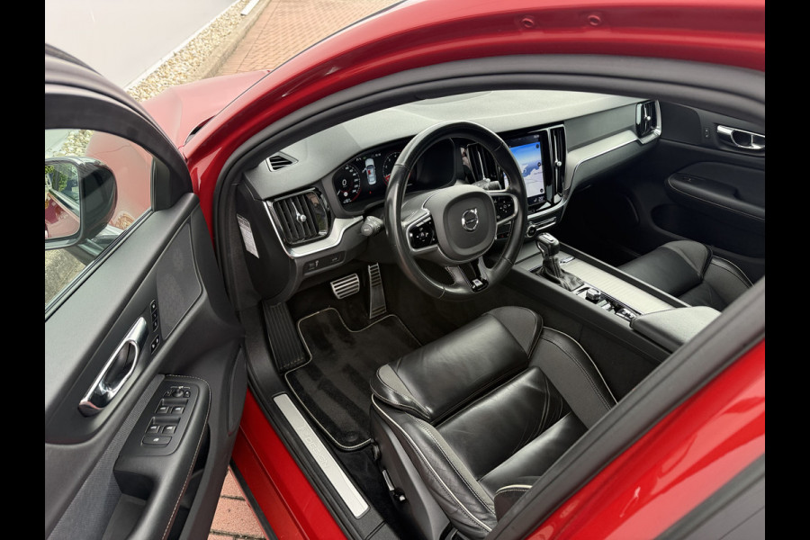 Volvo S60 2.0 T4 R-Design 190pk | Org. NL | Top staat!