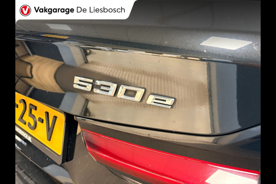 BMW 5 Serie Touring 530e xDrive High Executive/ leer/ pano/ navi/ trekhaak/ apple carplay