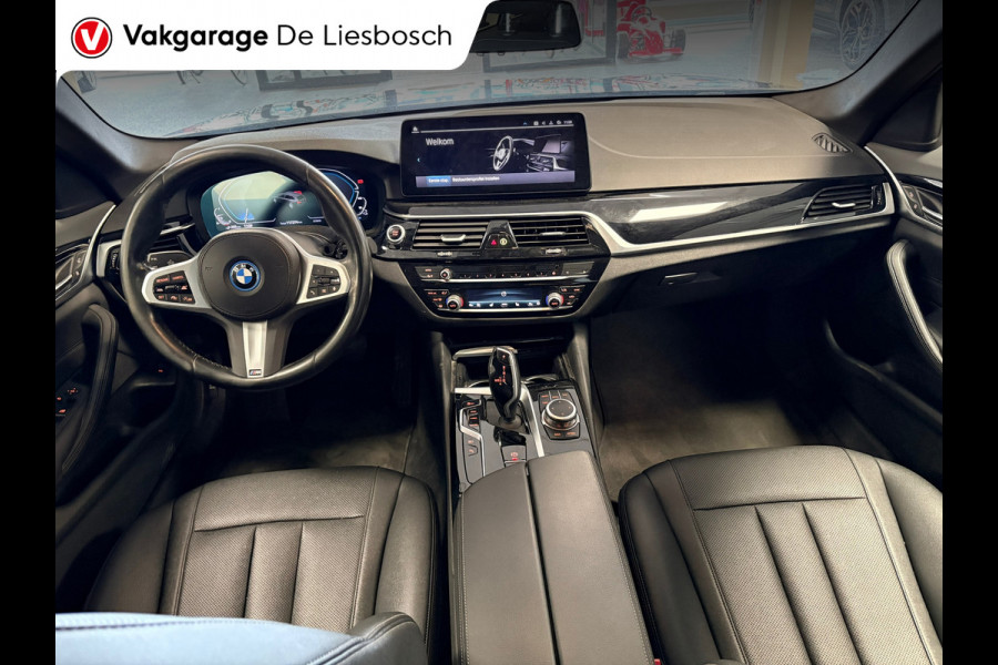 BMW 5 Serie Touring 530e xDrive High Executive/ leer/ pano/ navi/ trekhaak/ apple carplay