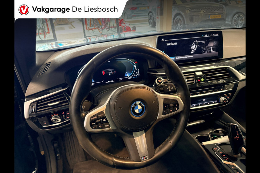 BMW 5 Serie Touring 530e xDrive High Executive/ leer/ pano/ navi/ trekhaak/ apple carplay