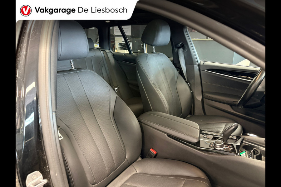 BMW 5 Serie Touring 530e xDrive High Executive/ leer/ pano/ navi/ trekhaak/ apple carplay