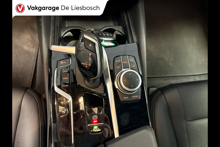 BMW 5 Serie Touring 530e xDrive High Executive/ leer/ pano/ navi/ trekhaak/ apple carplay