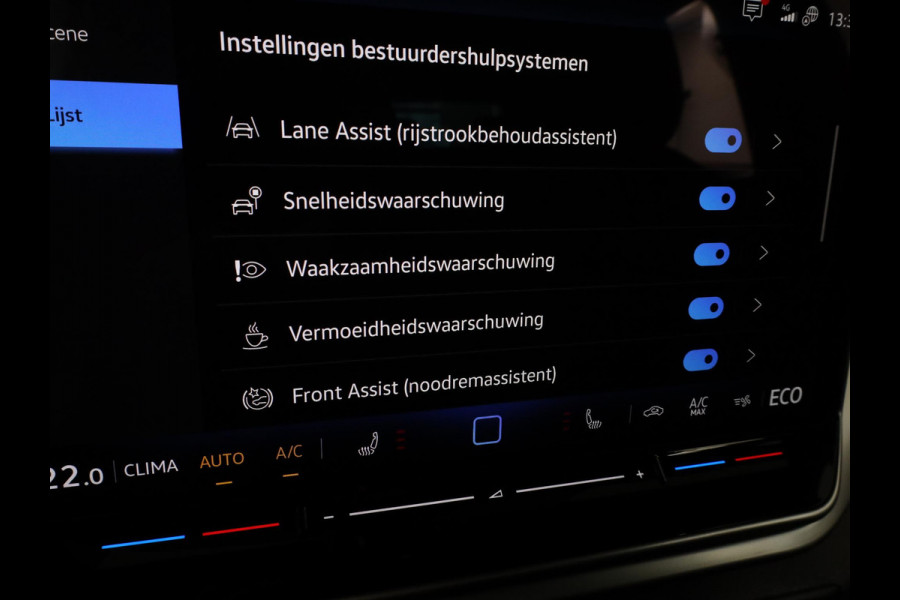 Volkswagen ID.4 Pro Limited Edition 77 kWh 204pk |Camera| Navi| 19'LM-velgen| voorruit en vr.stoelen verwarmd| afn. trekhaak