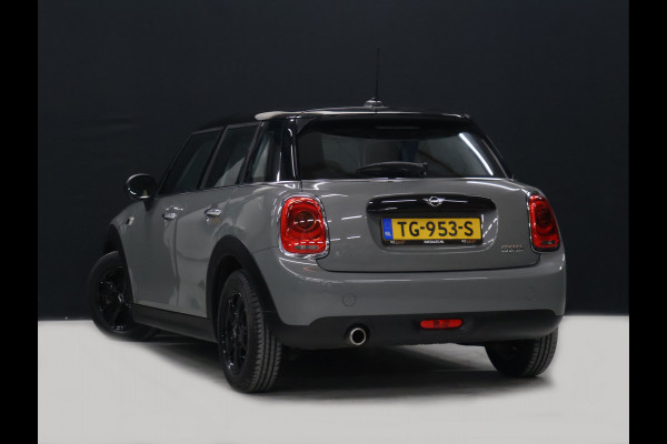 MINI 5-deurs 1.5 Cooper [APPLE CARPLAY, ANDROID, CRUISE CONTROL, LEDEREN STUUR, AIRCO, MULTIFUNCTIONEEL STUUR, NAVIGATIE, NIEUWSTAAT]