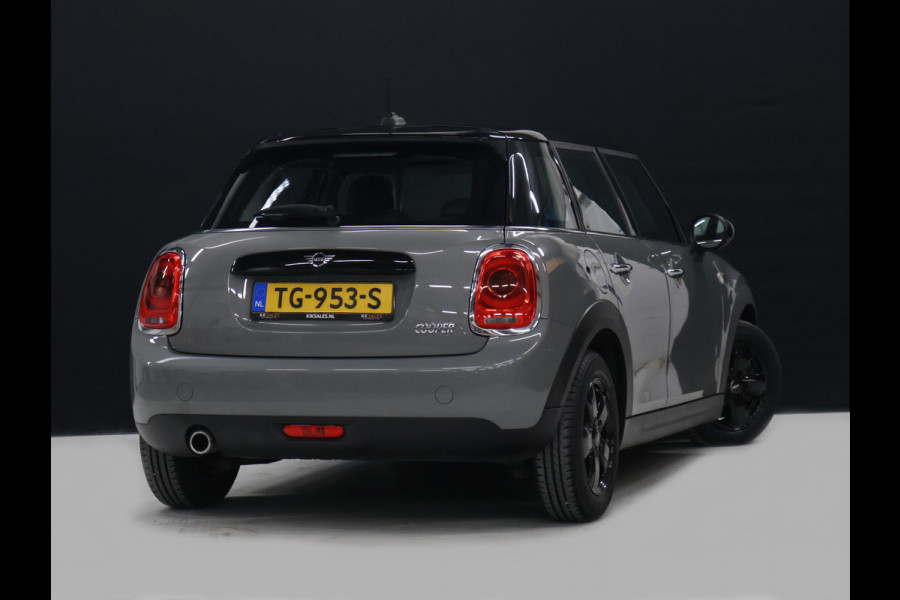 MINI 5-deurs 1.5 Cooper [APPLE CARPLAY, ANDROID, CRUISE CONTROL, LEDEREN STUUR, AIRCO, MULTIFUNCTIONEEL STUUR, NAVIGATIE, NIEUWSTAAT]