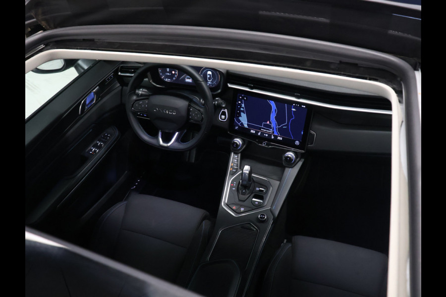 Lynk & Co 01 1.5 [SCHUIFKANTELDAK, TREKHAAK, APPLE CARPLAY, ANDROID, CRUISE CONTROL, MEMORY SEATS, INFINTY SOUNDSYSTEEM, DIGITAL DASH, PDC V+A, CAMERA, ELEKTRISCHE ACHTERKLEP, LED, BLUETOOTH, NIEUWSTAAT]