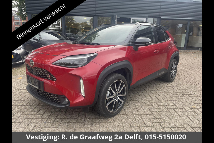 Toyota Yaris Cross 1.5 Hybrid GR Sport | Stoelverwarming | Navigatie | Parkeersensoren | Dealer onderhouden