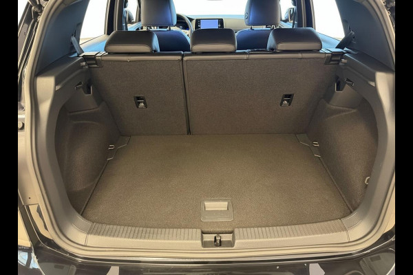 Volkswagen T-Cross TSI R-Line Edition 115PK GARANTIE TOT 03-2035* . STOEL VERWARMING . CRUISE CONTROL . PARKEERSENSOREN VOOR & ACHTER .