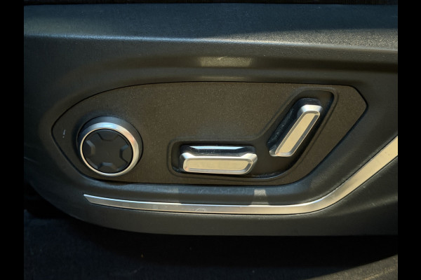 Lynk & Co 01 1.5 Plug-in Hybrid|Pano|360|Carplay|Infinity|Memory