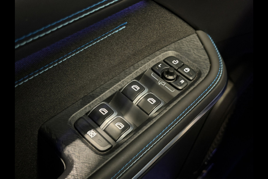Lynk & Co 01 1.5 Plug-in Hybrid|Pano|360|Carplay|Infinity|Memory