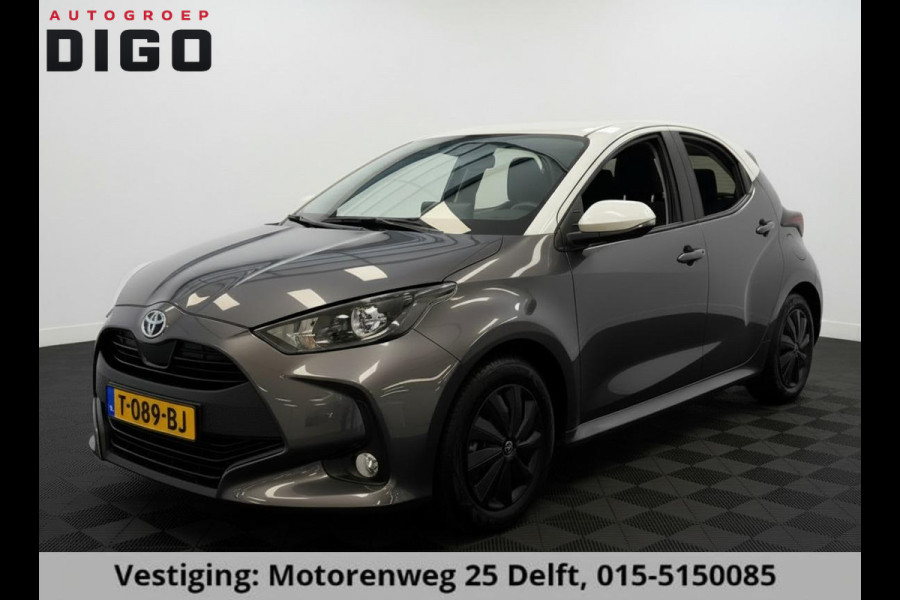 Toyota Yaris 1.5 HYBRID BI-TONE GARANTIE TOT 03-2033! . ADAPTIEVE CRUISE CONTROL . APPLE CARPLAY & ANDRIOD AUTO . SLECHTS 35.000km!