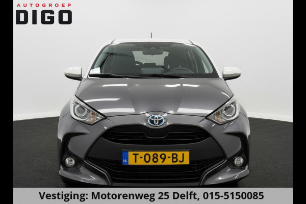 Toyota Yaris 1.5 HYBRID BI-TONE GARANTIE TOT 03-2033! . ADAPTIEVE CRUISE CONTROL . APPLE CARPLAY & ANDRIOD AUTO . SLECHTS 35.000km!