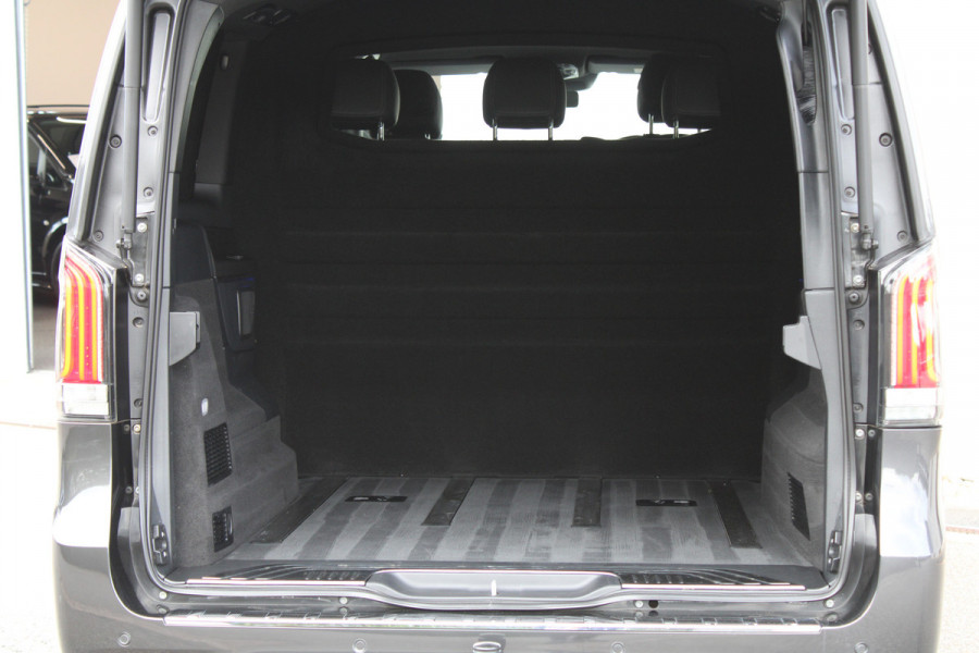 Mercedes-Benz V-Klasse 300d / DC / AMG / 4-Matic / 2x Elec Schuifdeur / 360 Camera / Vol Opties / NIEUWSTAAT