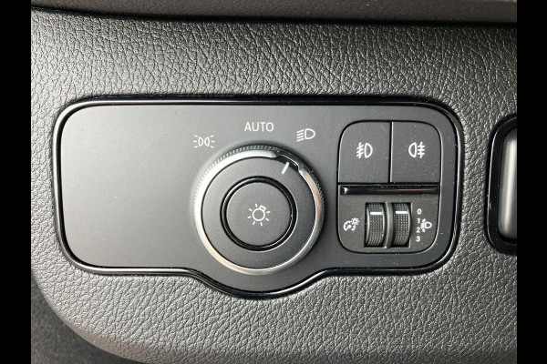 Mercedes-Benz Sprinter 319 3.0 CDI L2H2 | MBUX | LED | ACC