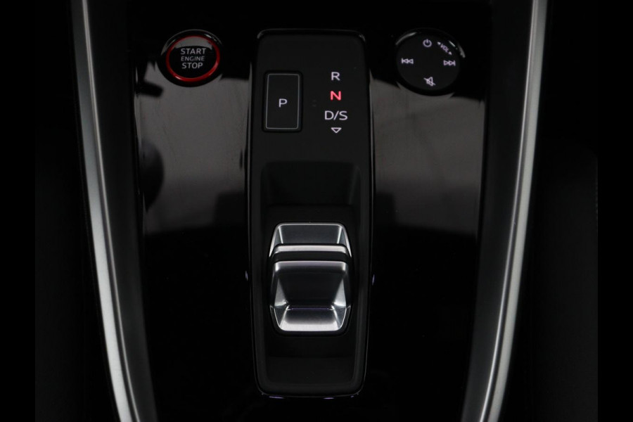 Audi S3 2.0 TFSI S3 quattro | Adaptive cruise | B&O | Bang & Olufsen | Matrix LED | Leder/Alcantara | Park Assist | Stoelverwarming | Virtual Cockpit | Carplay | Navigatie | Sportstoelen | Climate control