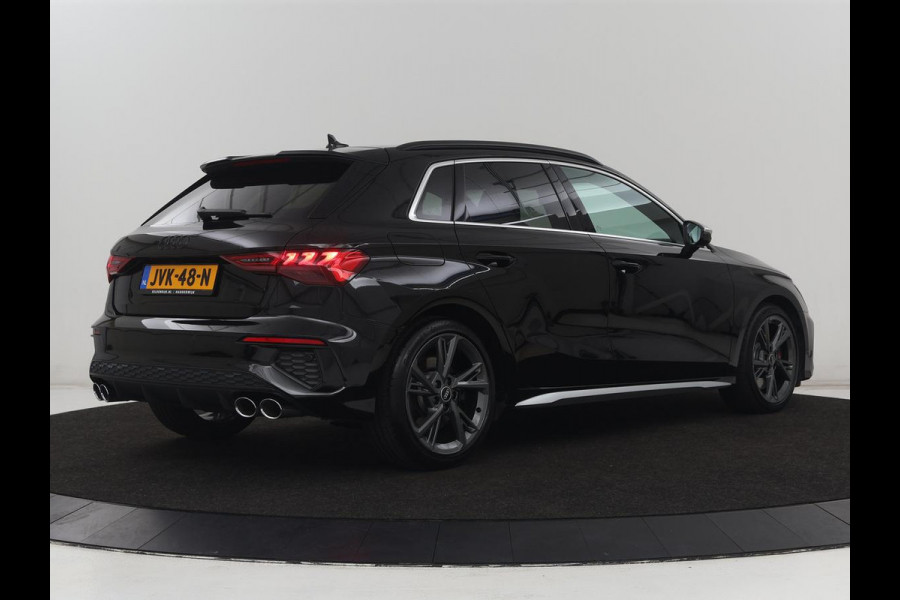 Audi S3 2.0 TFSI S3 quattro | Adaptive cruise | B&O | Bang & Olufsen | Matrix LED | Leder/Alcantara | Park Assist | Stoelverwarming | Virtual Cockpit | Carplay | Navigatie | Sportstoelen | Climate control
