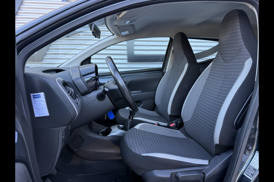 Toyota Aygo 1.0 VVT-i x-play Camera|Airco|Cruise|Elek ramen|N.A.P|APK tot 04-2027