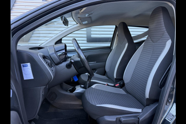 Toyota Aygo 1.0 VVT-i x-play Camera|Airco|Cruise|Elek ramen|N.A.P|APK tot 04-2027