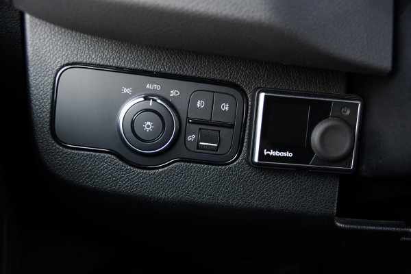 Mercedes-Benz Sprinter 319 V6 3.0 CDI L3H2 Black Edition FULL OPTIONS! Cruise, 360 Camera, Carplay, 10,5 Mbux, 190pk, 2 x Schuifdeur, Sper, LED, Leder, Stoelverwarming, Standkachel, Trekhaak, Uniek!