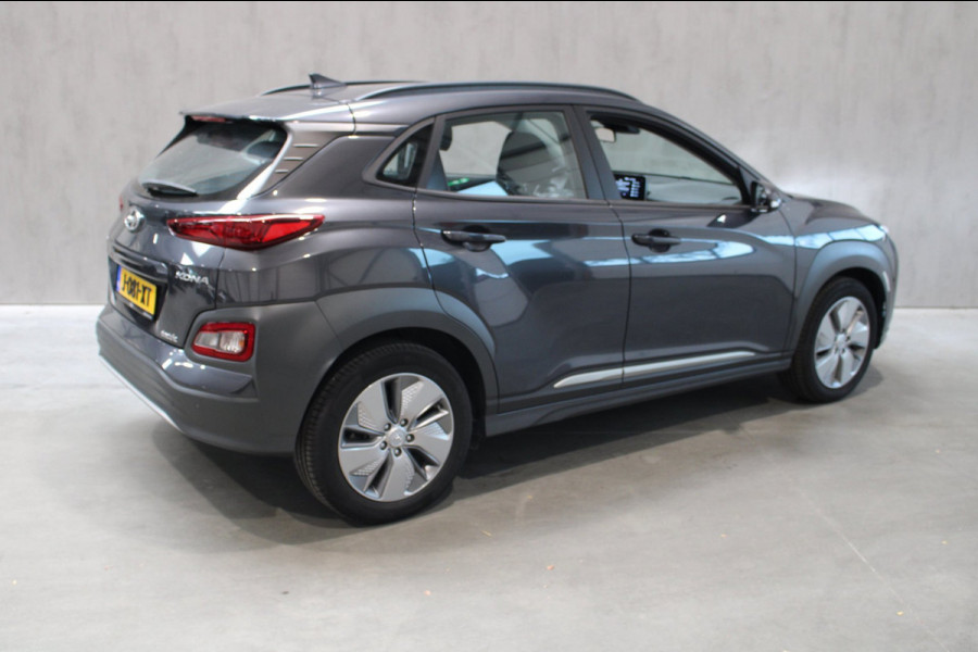 Hyundai Kona EV Comfort 64 kWh Camera/Carplay 97.5% SOH Prijs is rijklaar incl Bovag