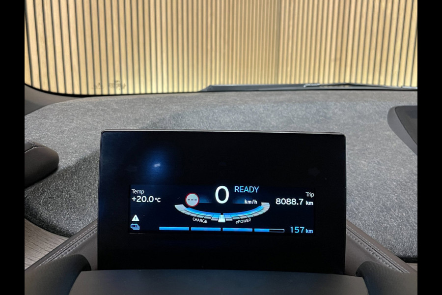 BMW i3 S iPerformance 94Ah 33 kWh|92% SOH|GROTE ACCU|BLACK&BLUE|ACC|CARPLAY|CAMERA|AUTOMAAT|STOELVERWARMING|LANE-ASSIST|NAVIGATIE|