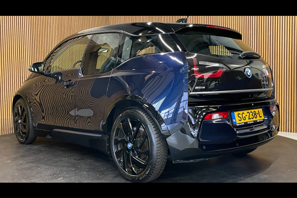 BMW i3 S iPerformance 94Ah 33 kWh|92% SOH|GROTE ACCU|BLACK&BLUE|ACC|CARPLAY|CAMERA|AUTOMAAT|STOELVERWARMING|LANE-ASSIST|NAVIGATIE|