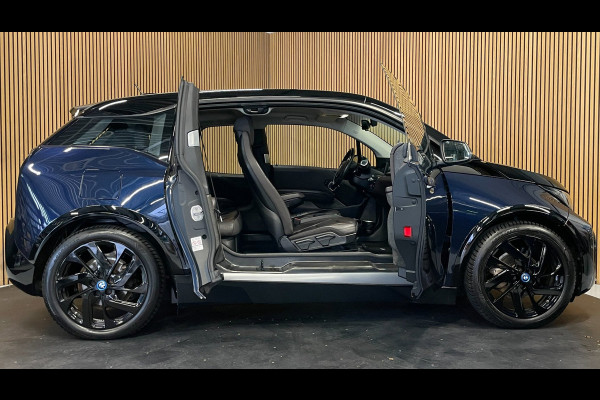 BMW i3 S iPerformance 94Ah 33 kWh|92% SOH|GROTE ACCU|BLACK&BLUE|ACC|CARPLAY|CAMERA|AUTOMAAT|STOELVERWARMING|LANE-ASSIST|NAVIGATIE|