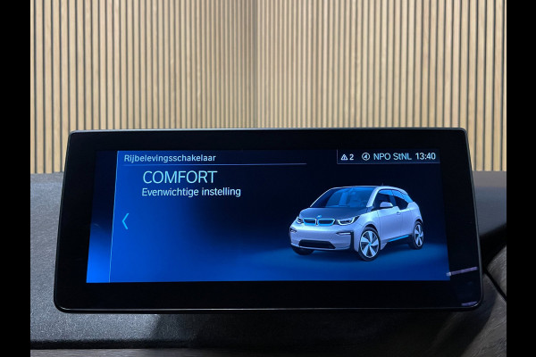 BMW i3 S iPerformance 94Ah 33 kWh|92% SOH|GROTE ACCU|BLACK&BLUE|ACC|CARPLAY|CAMERA|AUTOMAAT|STOELVERWARMING|LANE-ASSIST|NAVIGATIE|