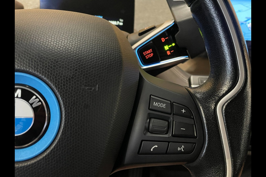 BMW i3 S iPerformance 94Ah 33 kWh|92% SOH|GROTE ACCU|BLACK&BLUE|ACC|CARPLAY|CAMERA|AUTOMAAT|STOELVERWARMING|LANE-ASSIST|NAVIGATIE|