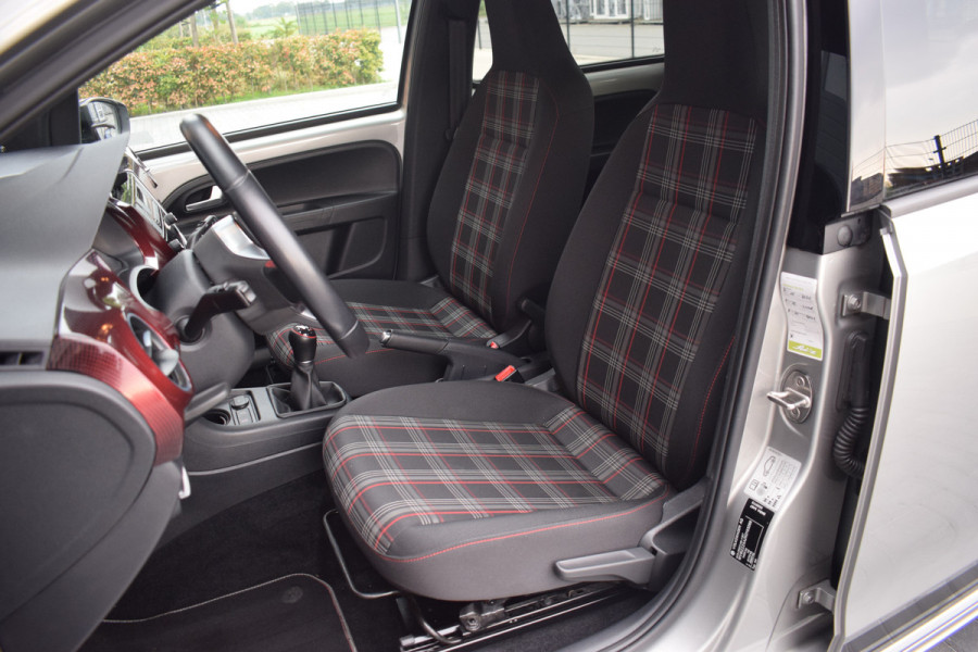 Volkswagen up! GTI 1.0 TSI 116pk | Pano | Beats | Camera |