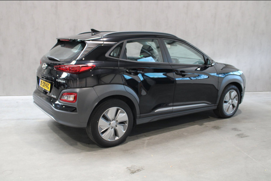 Hyundai Kona EV Comfort 64 kWh Camera/Carplay 98,3% SOH Prijs is rijklaar incl Bovag
