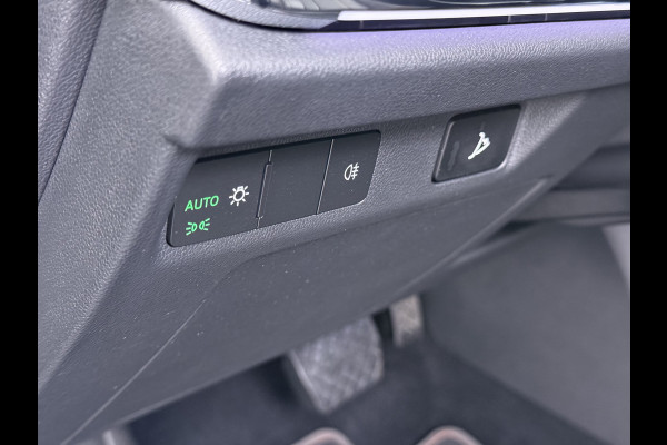 Škoda ENYAQ iV 80 SOH 91% Warmtepomp Panoramadak Trekhaak Leder+Verwarmd Stuurverwarming Assistentie-Climate 2-Comfort-Pakket Adap.Cruise 3 Zon Leder-pakket Keyless advanced Lmv Led P-Assist 1.000KG Trekgewicht 1e Eigenaar Origineel Nederlandse Auto