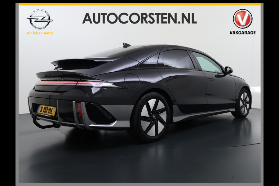 Hyundai IONIQ 6 77.4kWh 229PK Trekhaak SOH 100% Warmtepomp Adap.Cruise Head-Up Stoel+Achterbank+Stuur Verwarming Camera Navi Pdc Apple Carplay A Elek. Achterklep Privacy Glas Lmv Led Lane Assist 1.500KG Trekgewicht 1e Eigenaar Origineel Nederlandse Auto