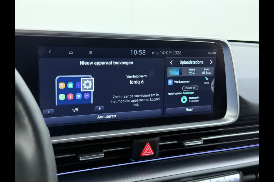 Hyundai IONIQ 6 77.4kWh 229PK Trekhaak SOH 100% Warmtepomp Adap.Cruise Head-Up Stoel+Achterbank+Stuur Verwarming Camera Navi Pdc Apple Carplay A Elek. Achterklep Privacy Glas Lmv Led Lane Assist 1.500KG Trekgewicht 1e Eigenaar Origineel Nederlandse Auto