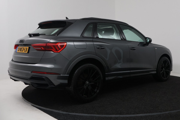 Audi Q3 35 TFSI S Line Pro Line S (PANORAMADAK, SFEERVERLICHTING, CAMERA, STOELVERWARMING, CRUISE CONTROL ADAPTIEF)