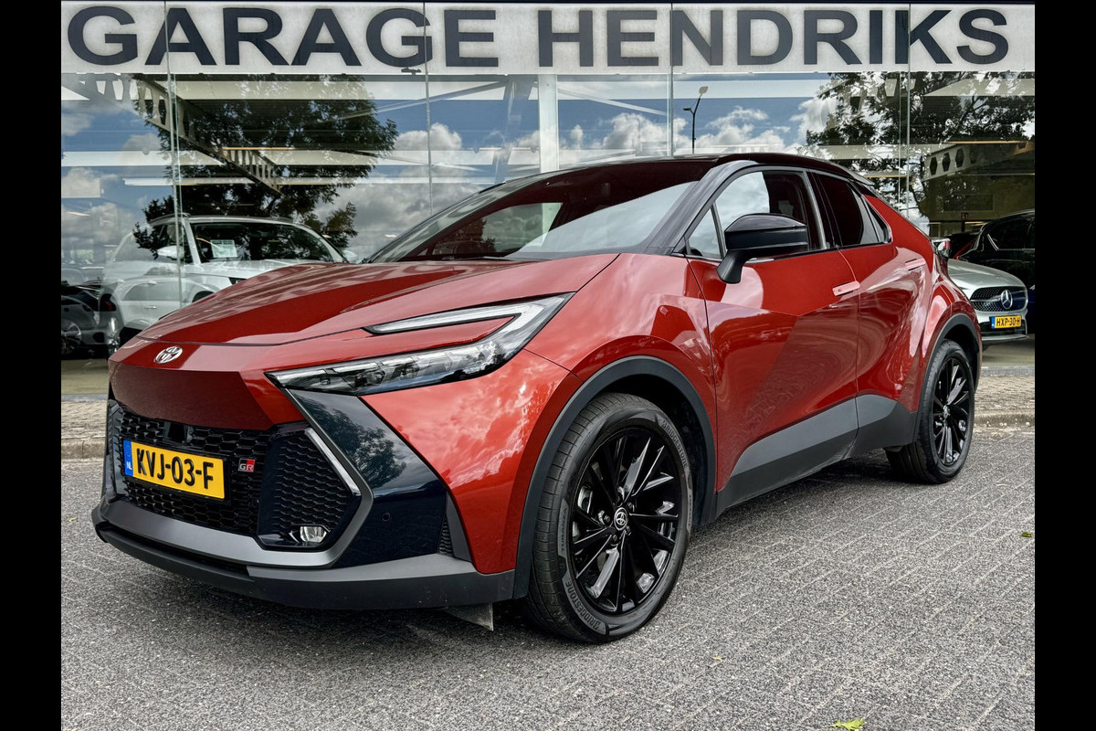 Toyota C-HR 2.0 Plug-in Hybrid 220 GR SPORT | Digitale Binnenspiegel | Blindspot | HUD | Adaptive CC | GR stoelen | Smart Phone Entry | Camera |