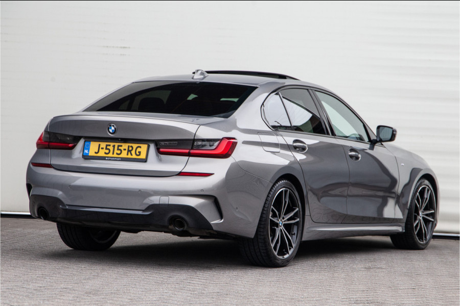 BMW 3-serie 320i High Executive M-Sport, Leder, Schuifdak, Head-up 2020
