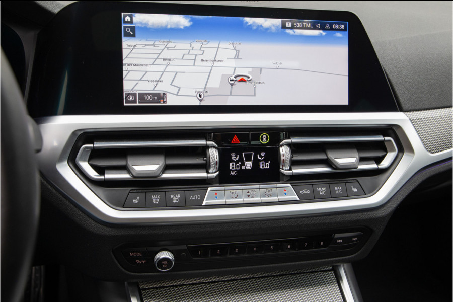 BMW 3-serie 320i High Executive M-Sport, Leder, Schuifdak, Head-up 2020
