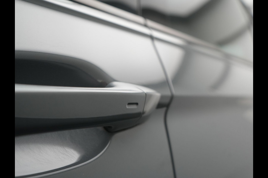 Seat Tarraco 1.4 TSI e-Hybrid PHEV FR Business Intense 245pk Dealer O.H. | Trekhaak Af Fabriek | Panodak | Adaptive Cruise | 360 Camera | Sportstoelen Memory & Verwarmd | Blis | Keyless | Stuur Verwarmd | Apple Carplay | Navigatie | DAB | Plug In Hybrid |