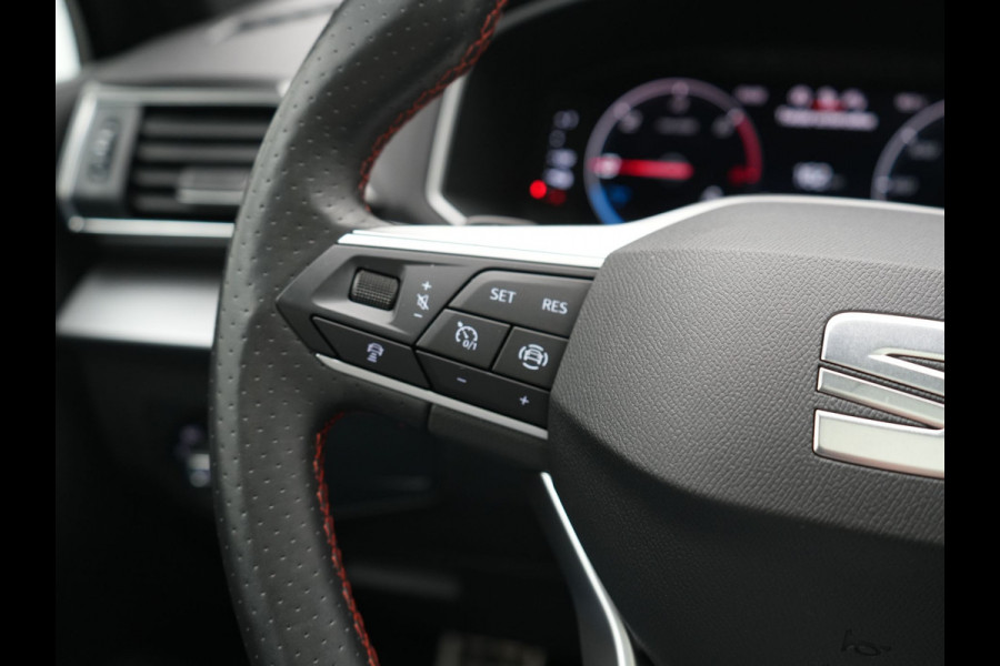 Seat Tarraco 1.4 TSI e-Hybrid PHEV FR Business Intense 245pk Dealer O.H. | Trekhaak Af Fabriek | Panodak | Adaptive Cruise | 360 Camera | Sportstoelen Memory & Verwarmd | Blis | Keyless | Stuur Verwarmd | Apple Carplay | Navigatie | DAB | Plug In Hybrid |