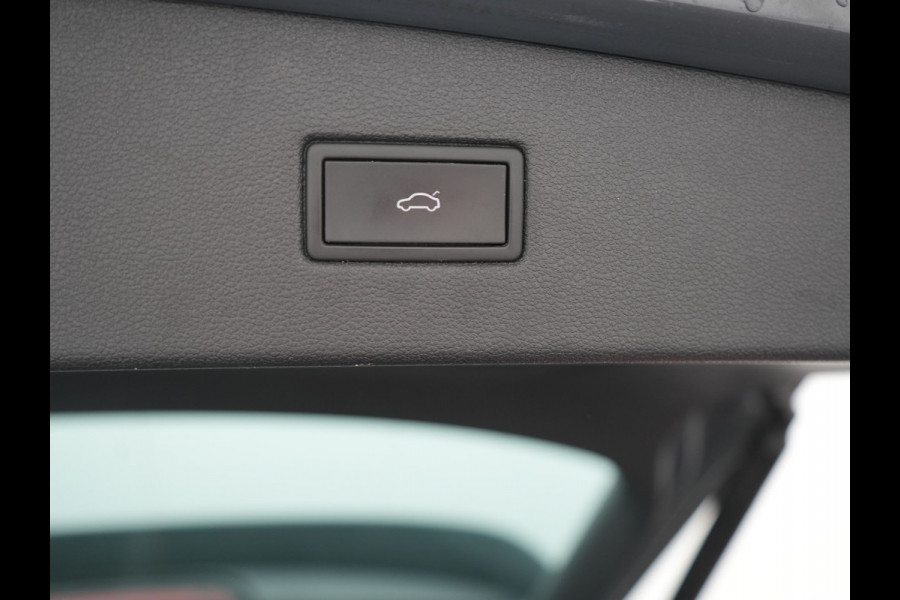 Seat Tarraco 1.4 TSI e-Hybrid PHEV FR Business Intense 245pk Dealer O.H. | Trekhaak Af Fabriek | Panodak | Adaptive Cruise | 360 Camera | Sportstoelen Memory & Verwarmd | Blis | Keyless | Stuur Verwarmd | Apple Carplay | Navigatie | DAB | Plug In Hybrid |