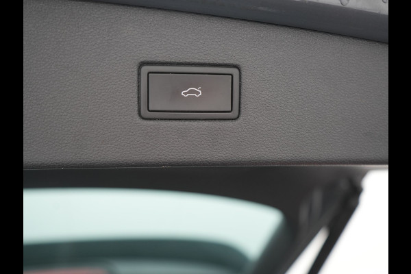 Seat Tarraco 1.4 TSI e-Hybrid PHEV FR Business Intense 245pk Dealer O.H. | Trekhaak Af Fabriek | Panodak | Adaptive Cruise | 360 Camera | Sportstoelen Memory & Verwarmd | Blis | Keyless | Stuur Verwarmd | Apple Carplay | Navigatie | DAB | Plug In Hybrid |