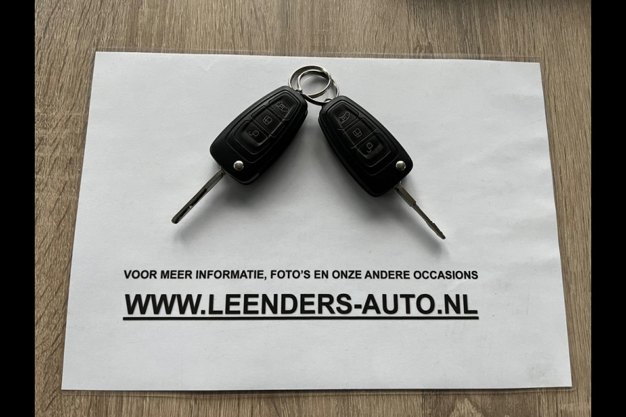 Ford Transit Custom L2H1 Automaat 300 2.0 TDCI 130pk Limited 3persoons, Airco, Navigatie, Trekhaak, Metallic lak, RIJKLAARPRIJS