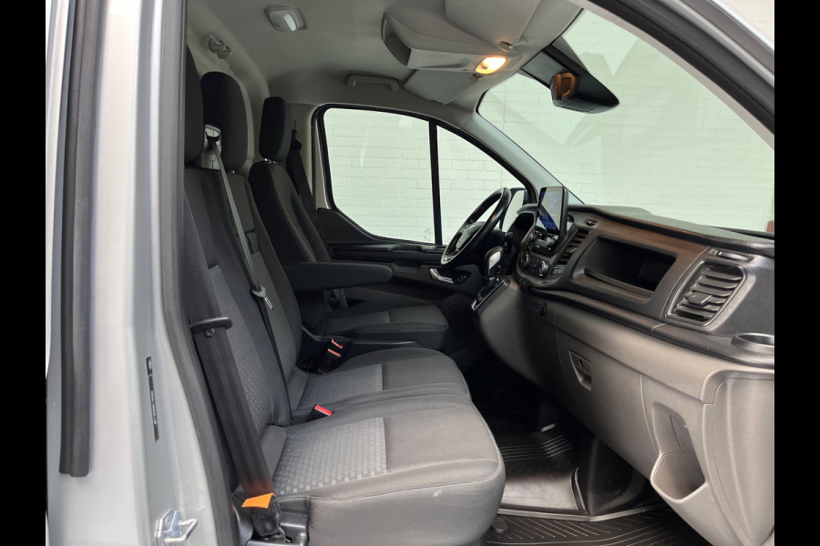 Ford Transit Custom L2H1 Automaat 300 2.0 TDCI 130pk Limited 3persoons, Airco, Navigatie, Trekhaak, Metallic lak, RIJKLAARPRIJS