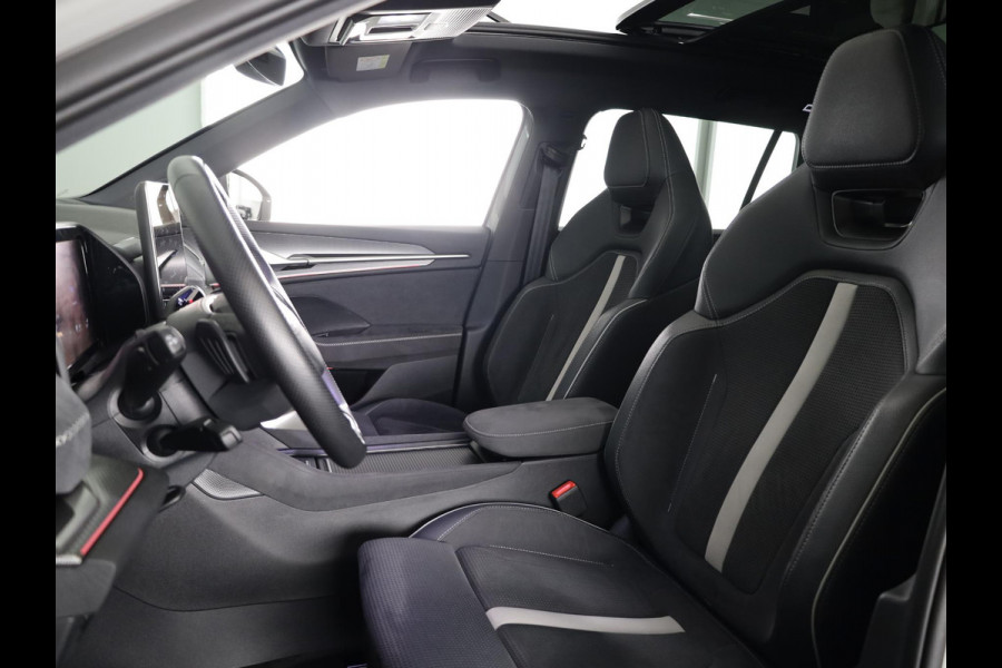 Škoda Kodiaq Sportline Business PHEV 1.5 TSI 204pk | Panoramadak | Trekhaak | Elektrisch verstelbare voorstoel met geheugen | Verwarmbare voorstoelen en achterbank |  Verlengde garantie |