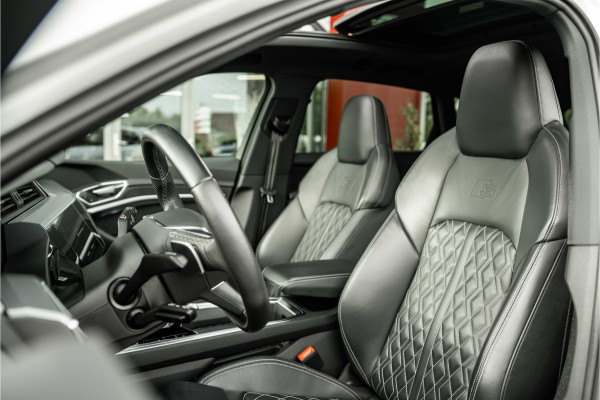Audi e-tron S Quattro 95 kWh 503PK | ACC | TREKHAAK | HUD | 114.000.- NW PRIJS | B&O | RS Stoelen
