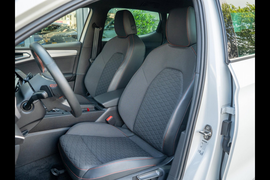 Seat Leon 1.4 TSI 204pk eHybrid PHEV FR Business | Camera | Adaptive Cruise | Keyless