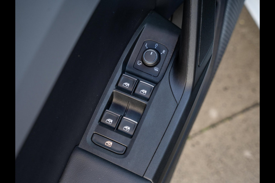 Seat Leon 1.4 TSI 204pk eHybrid PHEV FR Business | Camera | Adaptive Cruise | Keyless